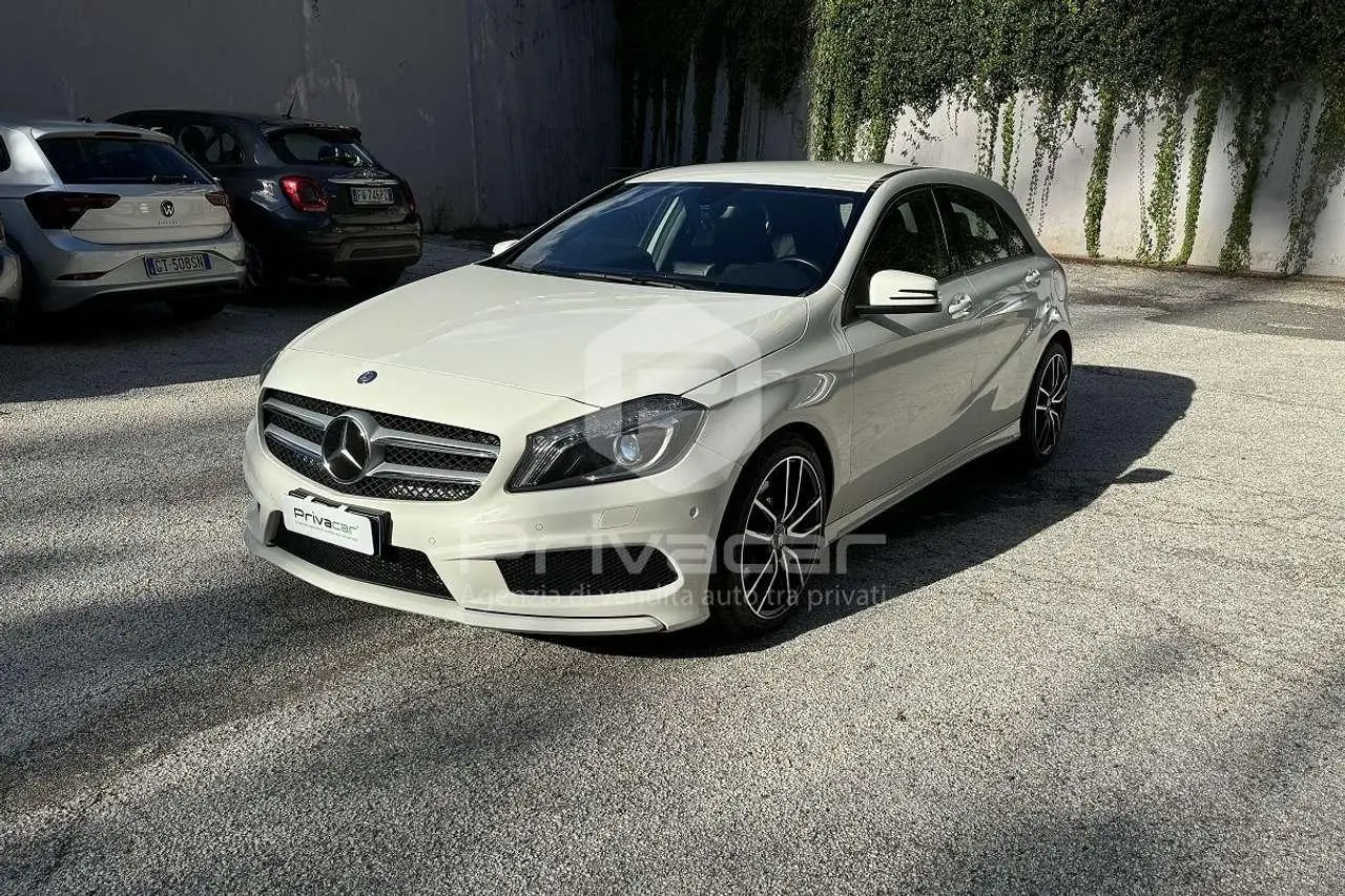 Photo 1 : Mercedes-benz Classe A 2015 Essence