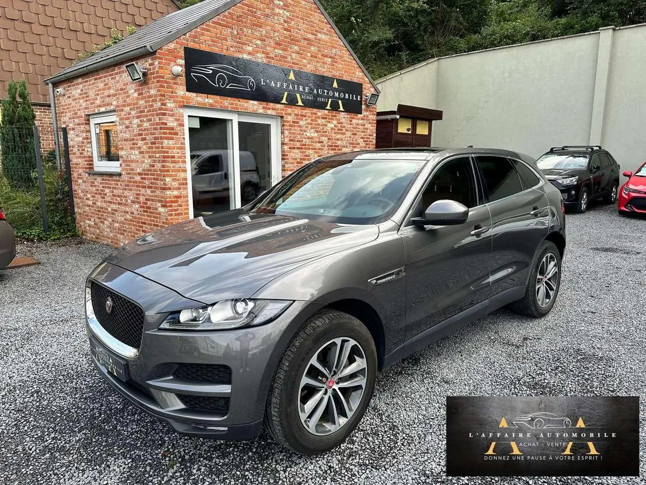 Photo 1 : Jaguar F-pace 2017 Diesel