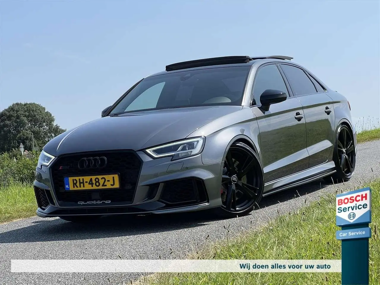 Photo 1 : Audi Rs3 2017 Petrol