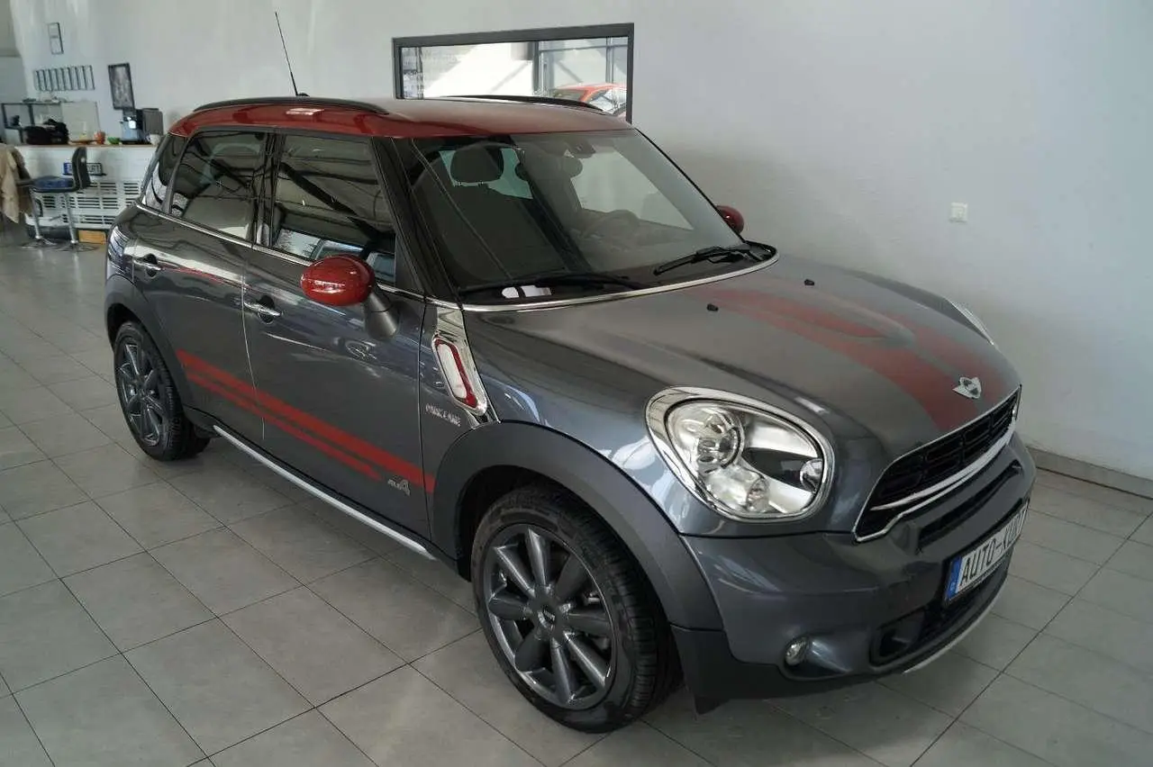 Photo 1 : Mini Cooper 2016 Petrol