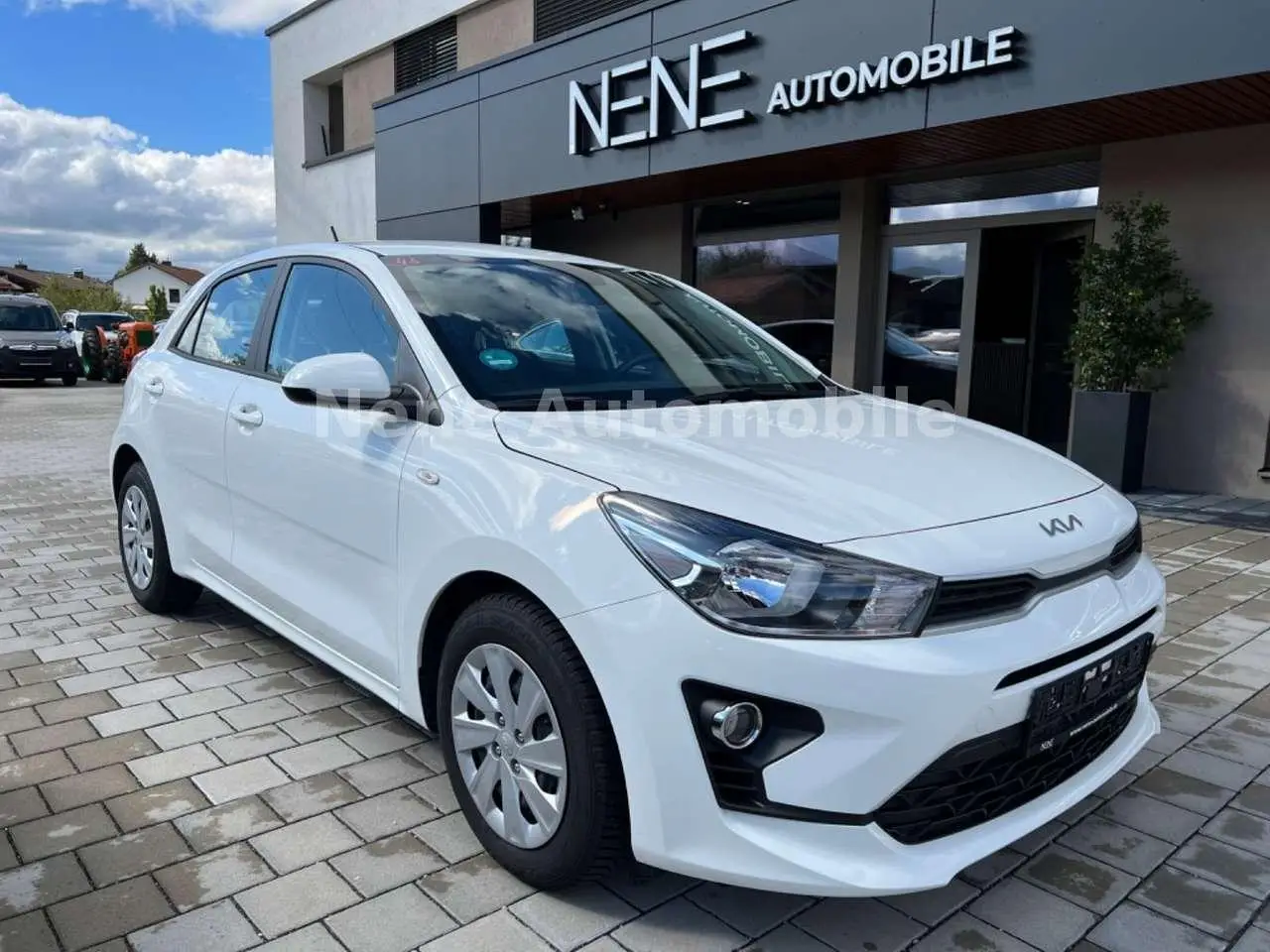 Photo 1 : Kia Rio 2023 Petrol