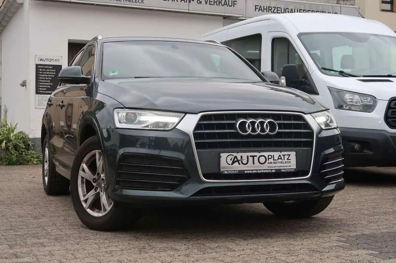 Photo 1 : Audi Q3 2017 Petrol