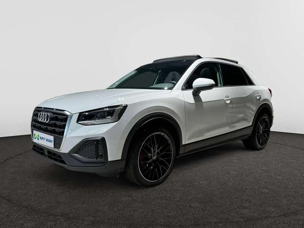 Photo 1 : Audi Q2 2022 Essence