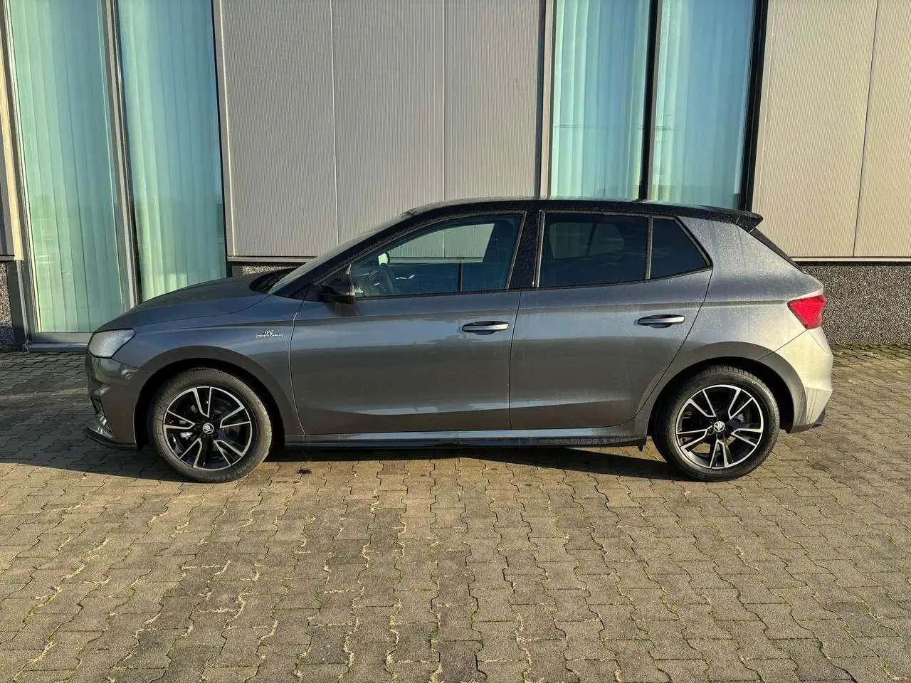 Photo 1 : Skoda Fabia 2024 Petrol