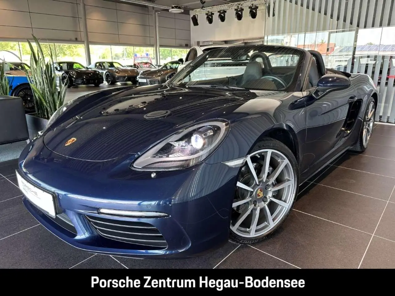 Photo 1 : Porsche Boxster 2020 Petrol