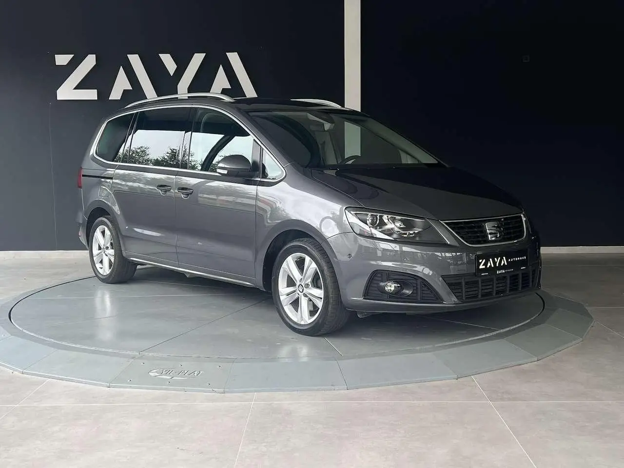 Photo 1 : Seat Alhambra 2021 Diesel