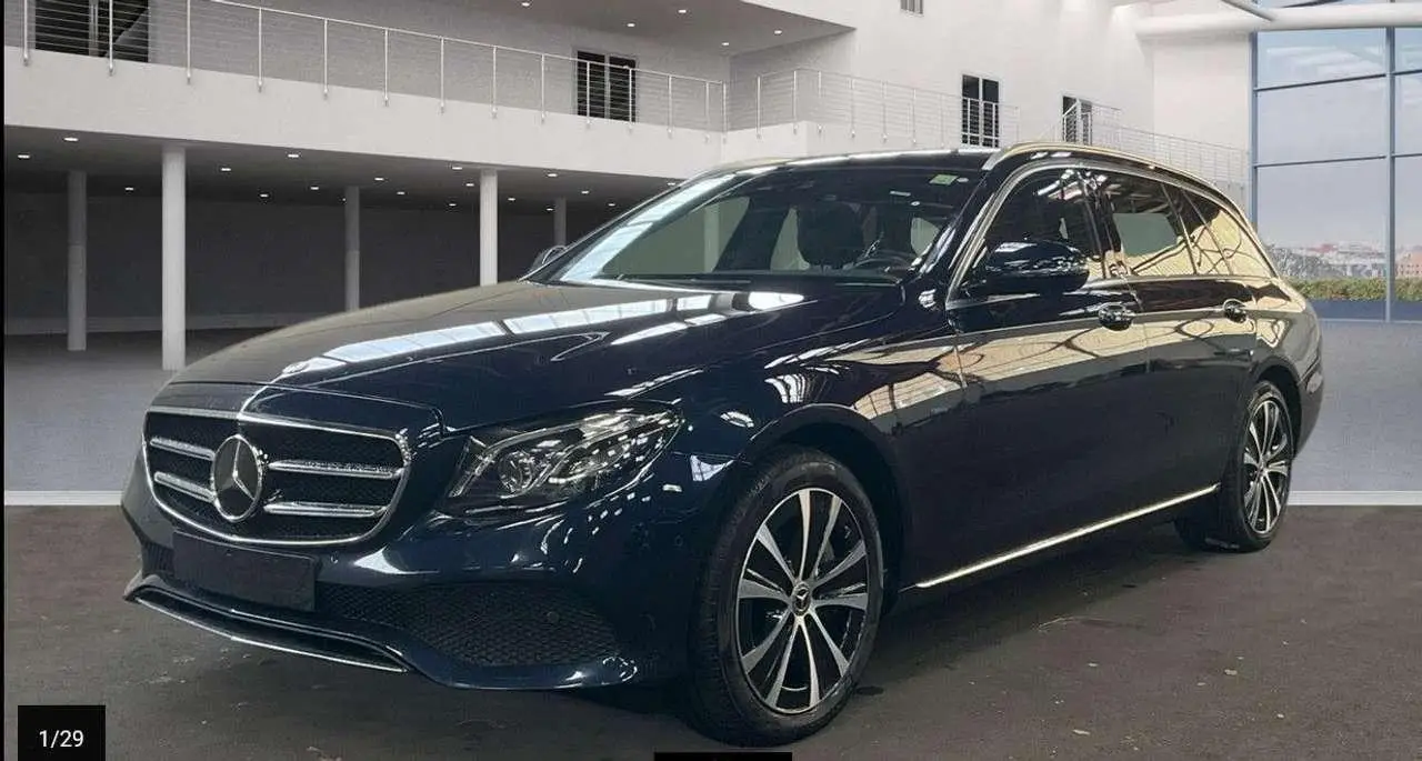 Photo 1 : Mercedes-benz Classe E 2019 Hybride