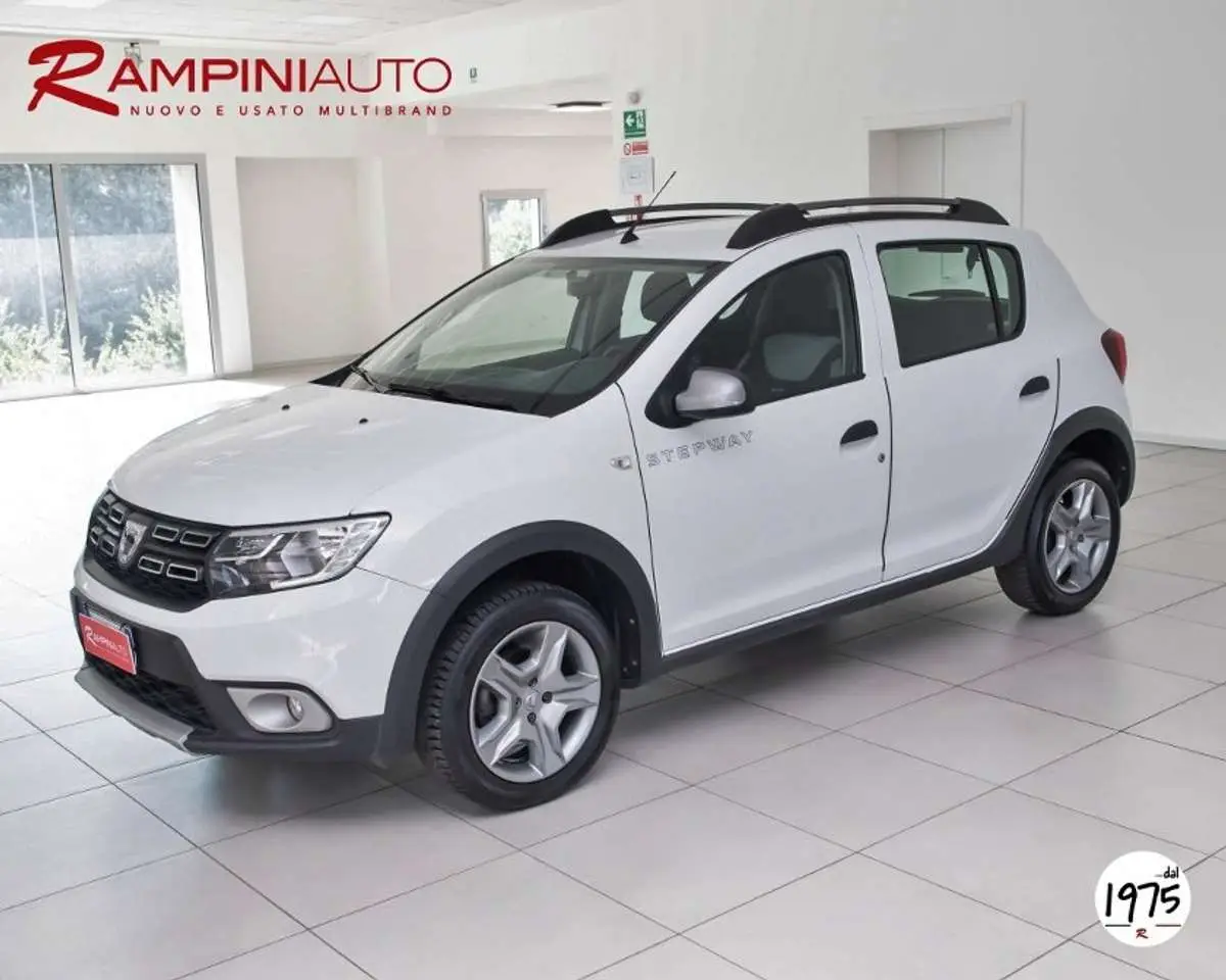 Photo 1 : Dacia Sandero 2020 LPG