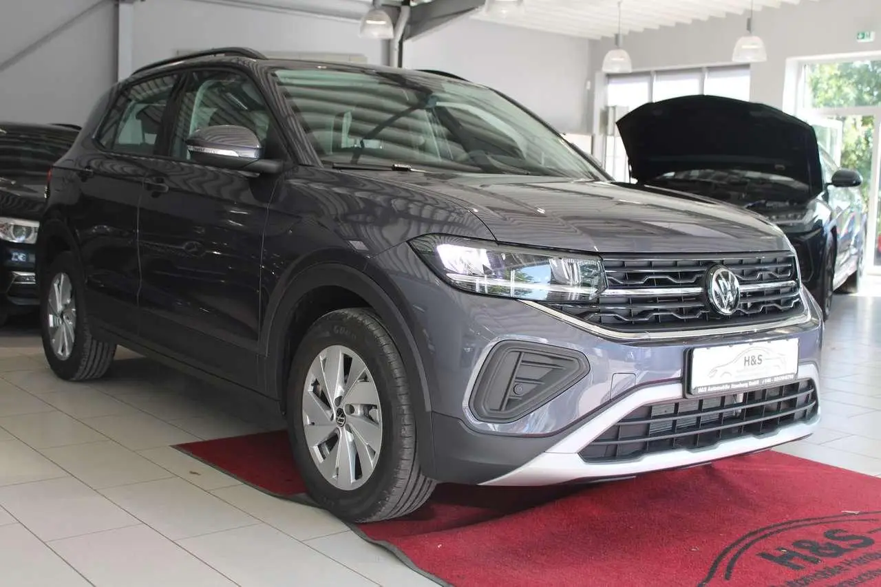 Photo 1 : Volkswagen T-cross 2024 Petrol