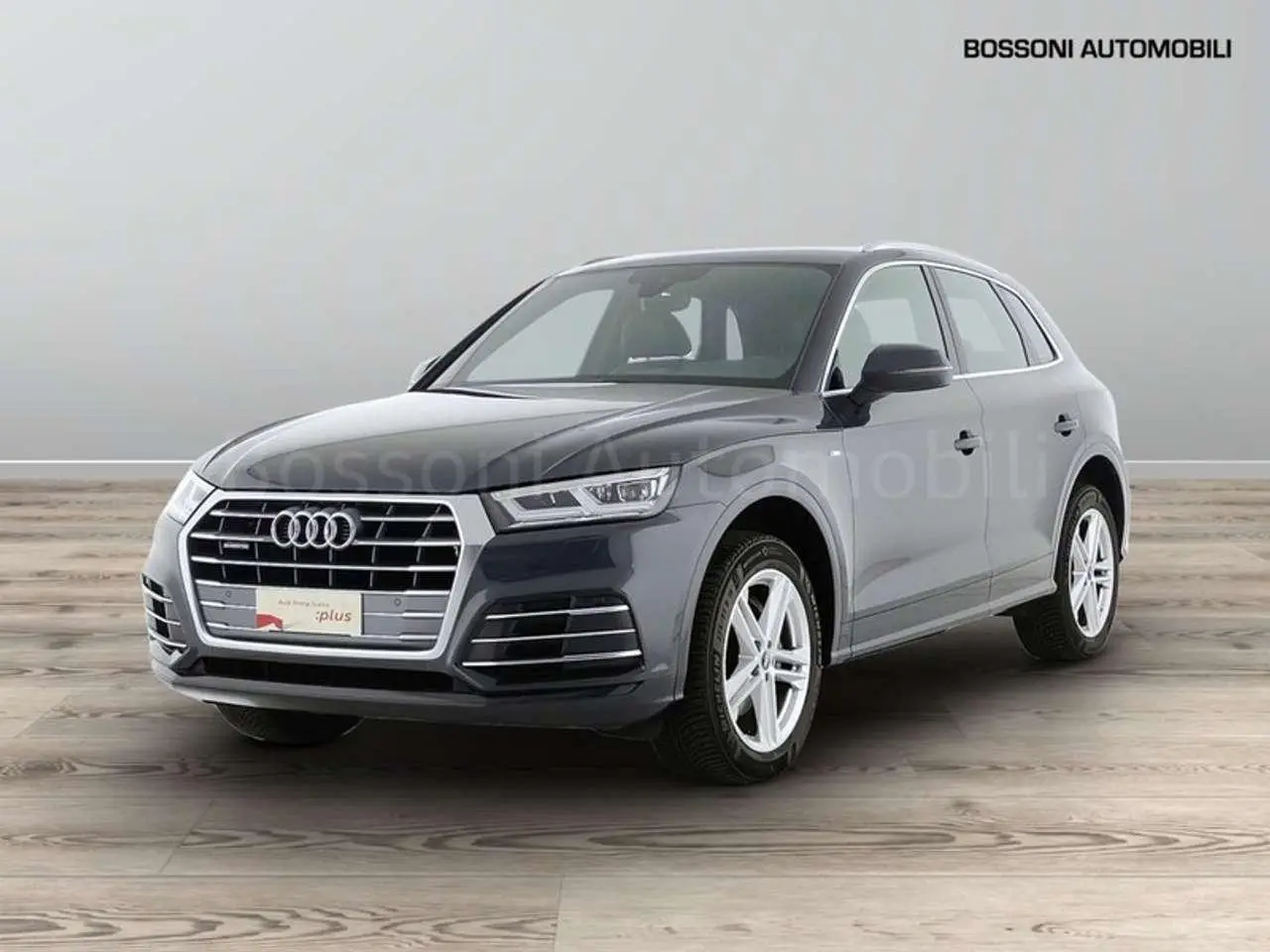 Photo 1 : Audi Q5 2020 Hybride