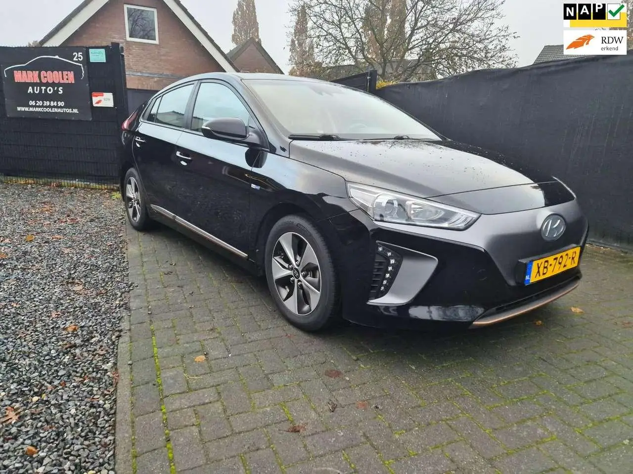 Photo 1 : Hyundai Ioniq 2019 Electric