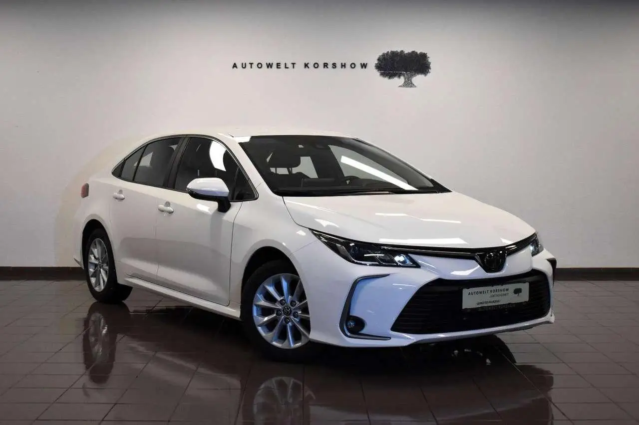 Photo 1 : Toyota Corolla 2022 Petrol