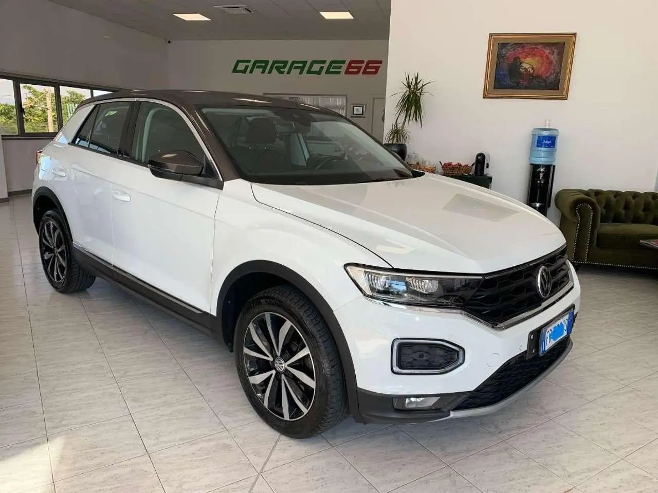 Photo 1 : Volkswagen T-roc 2018 Petrol