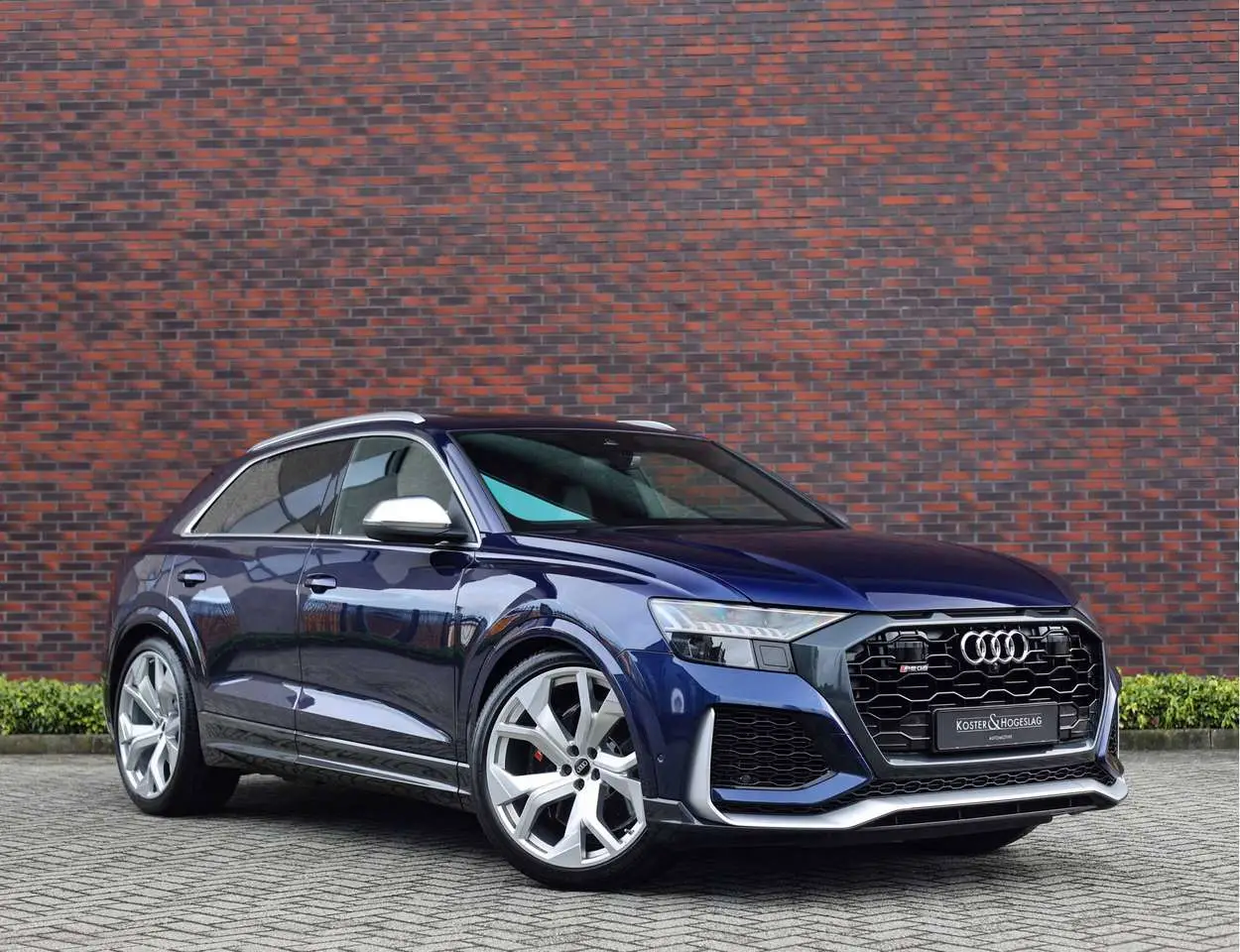 Photo 1 : Audi Rsq8 2019 Petrol