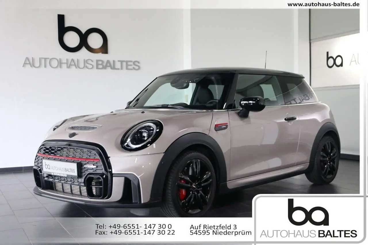 Photo 1 : Mini John Cooper Works 2024 Petrol