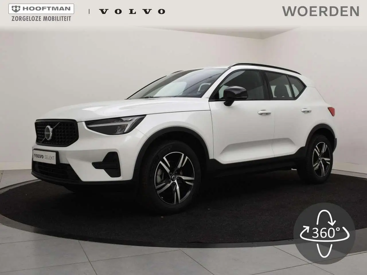 Photo 1 : Volvo Xc40 2024 Essence