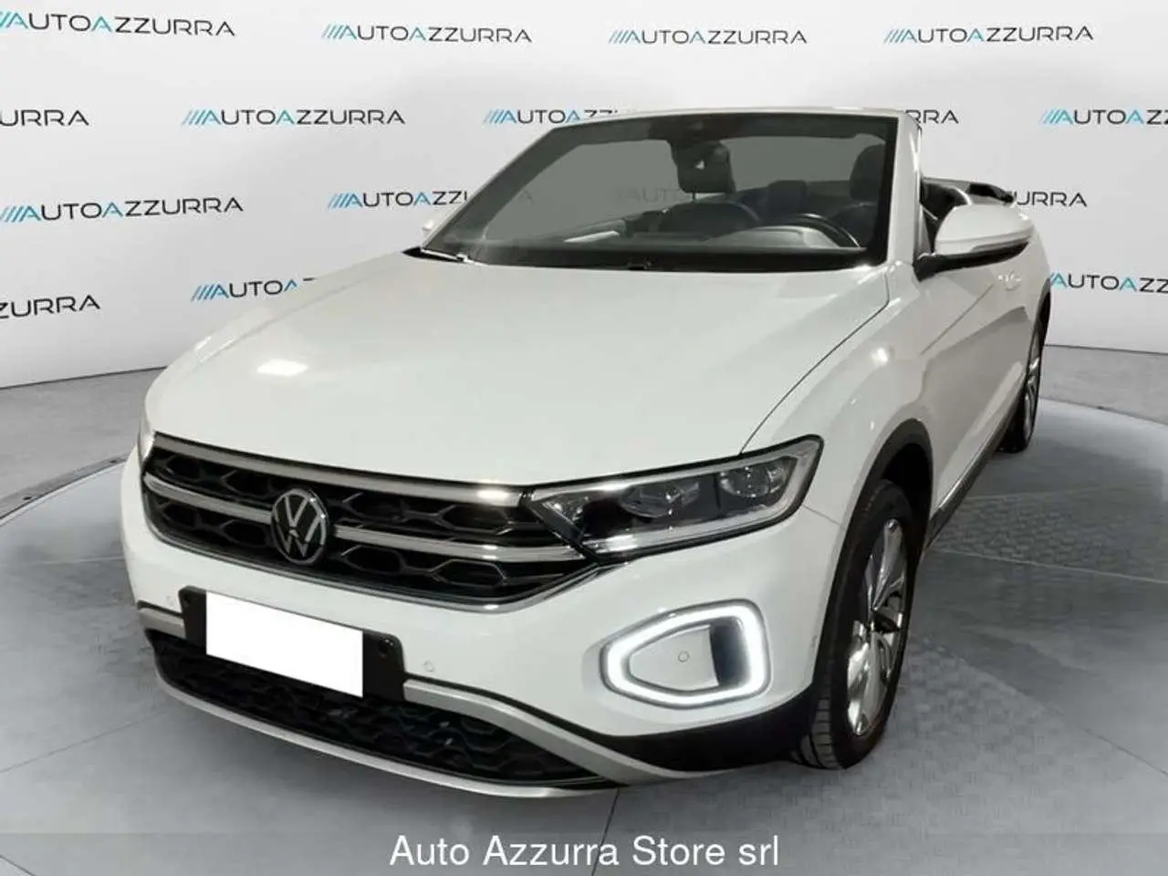 Photo 1 : Volkswagen T-roc 2023 Petrol