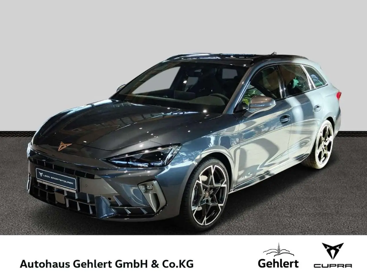 Photo 1 : Cupra Leon 2024 Petrol