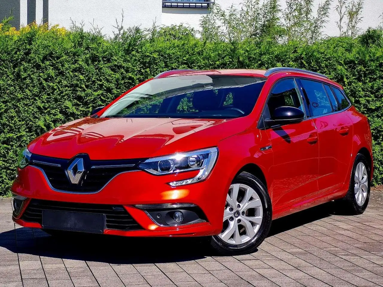 Photo 1 : Renault Megane 2019 Petrol