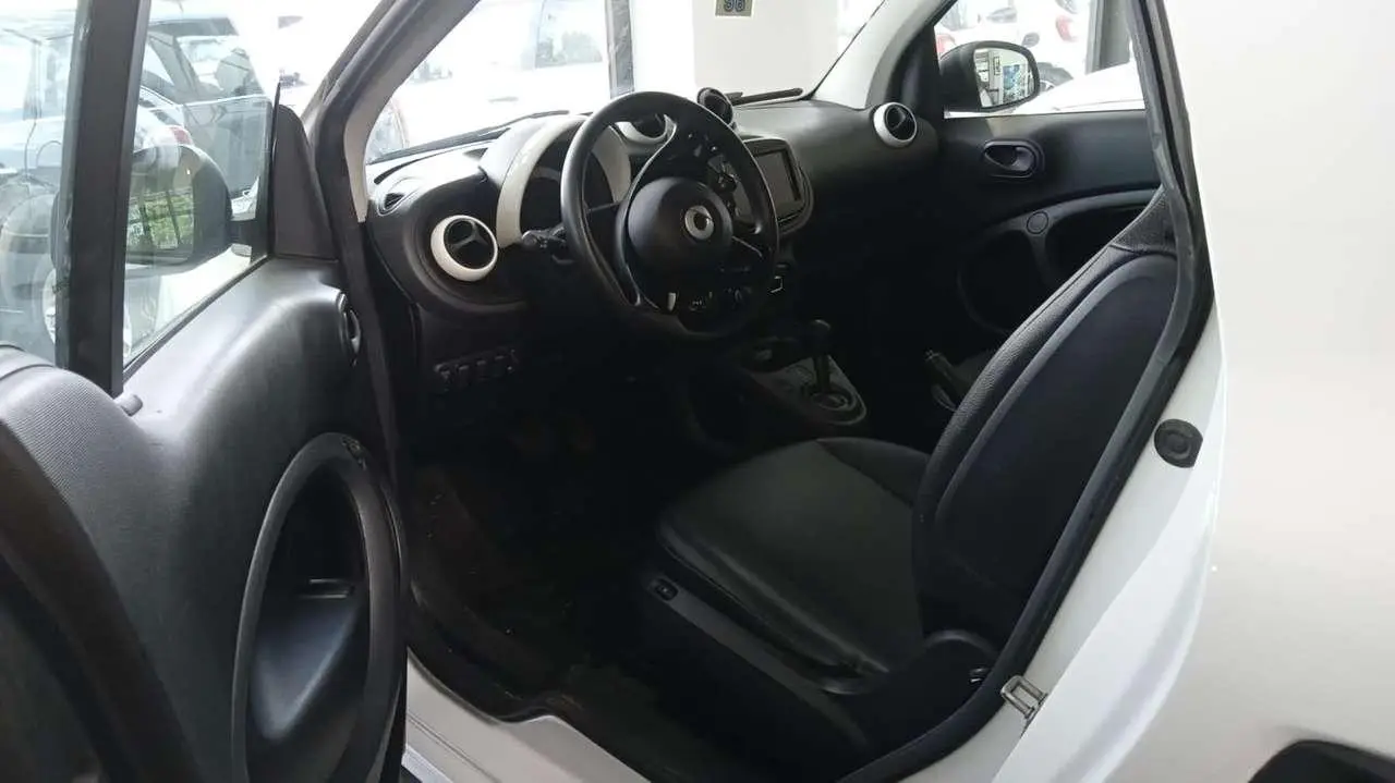 Photo 1 : Smart Fortwo 2018 Essence