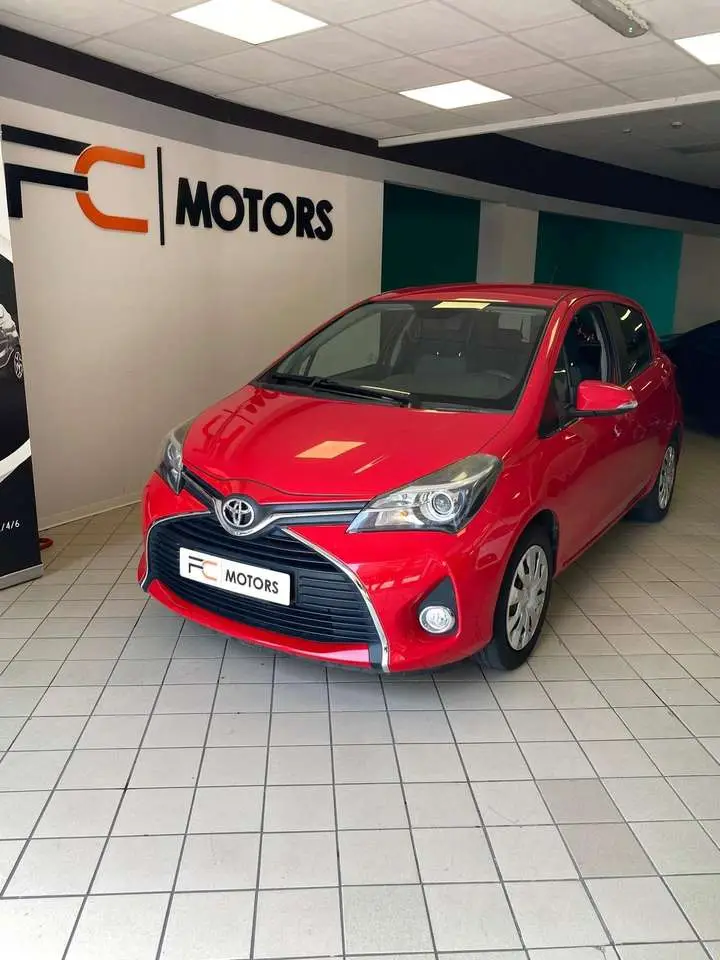 Photo 1 : Toyota Yaris 2015 Essence