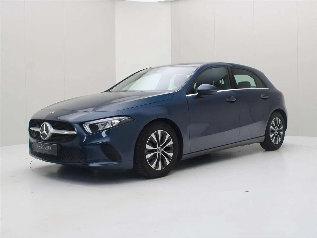 Photo 1 : Mercedes-benz Classe A 2021 Petrol