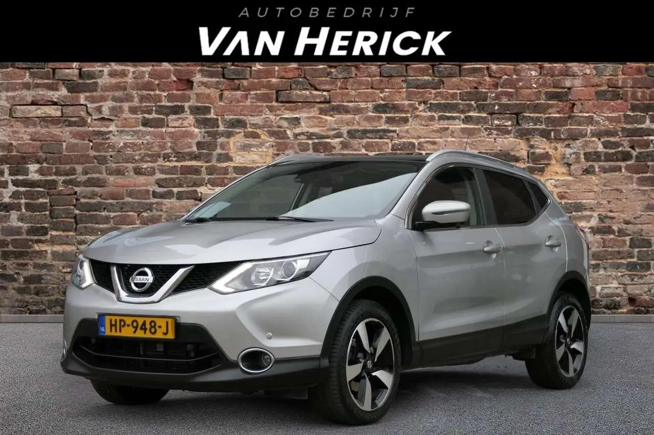 Photo 1 : Nissan Qashqai 2015 Petrol