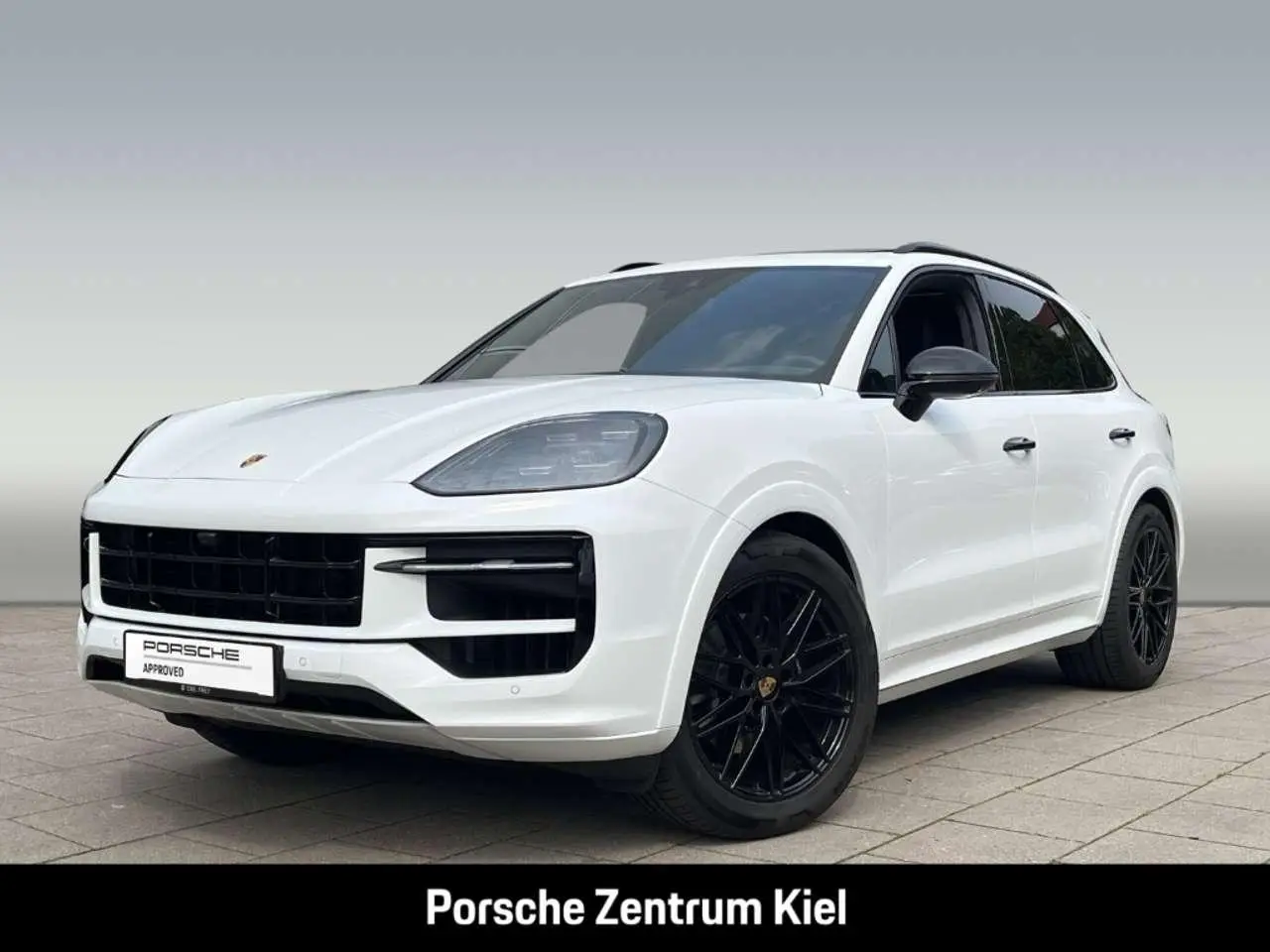 Photo 1 : Porsche Cayenne 2024 Essence