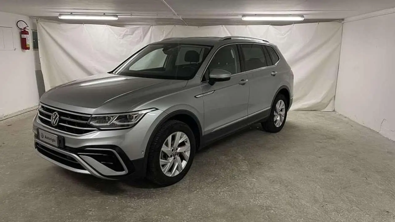 Photo 1 : Volkswagen Tiguan 2022 Diesel