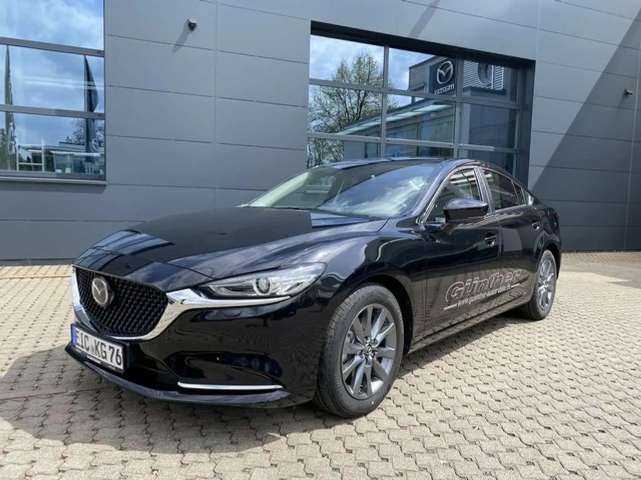 Photo 1 : Mazda 6 2019 Petrol