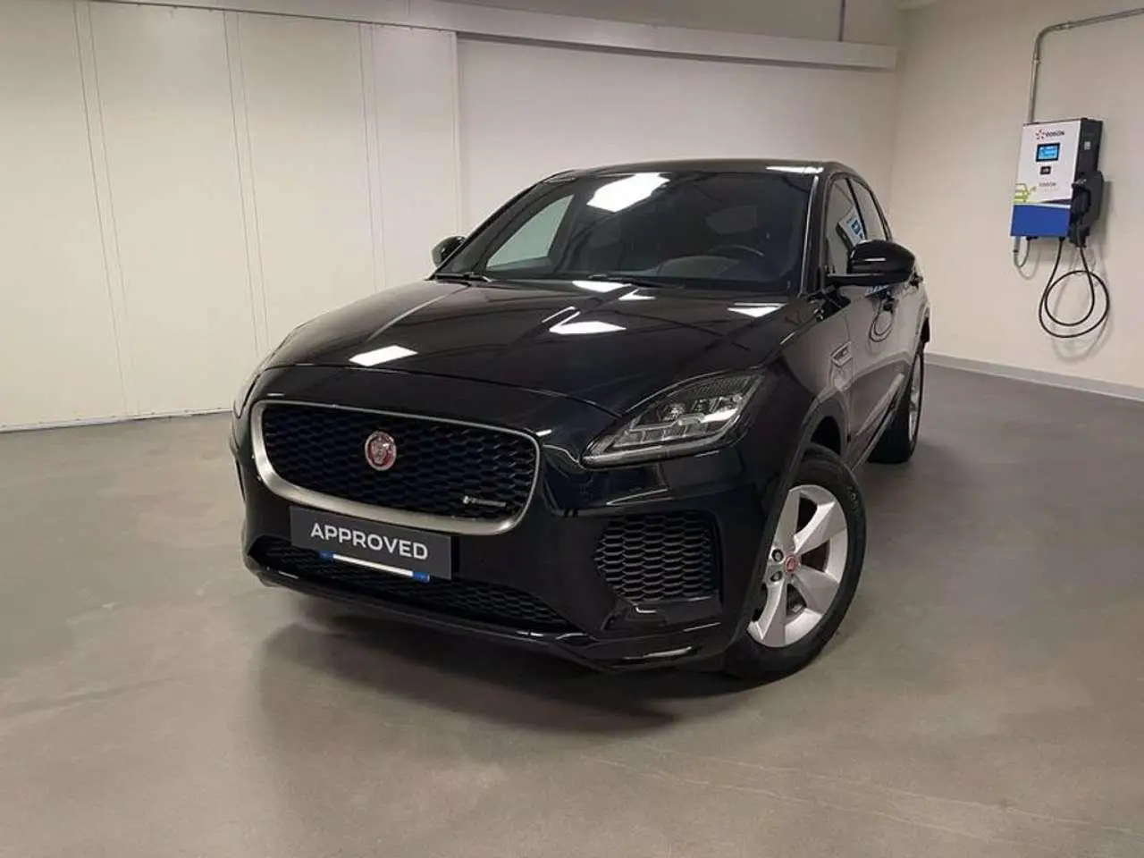 Photo 1 : Jaguar E-pace 2020 Diesel