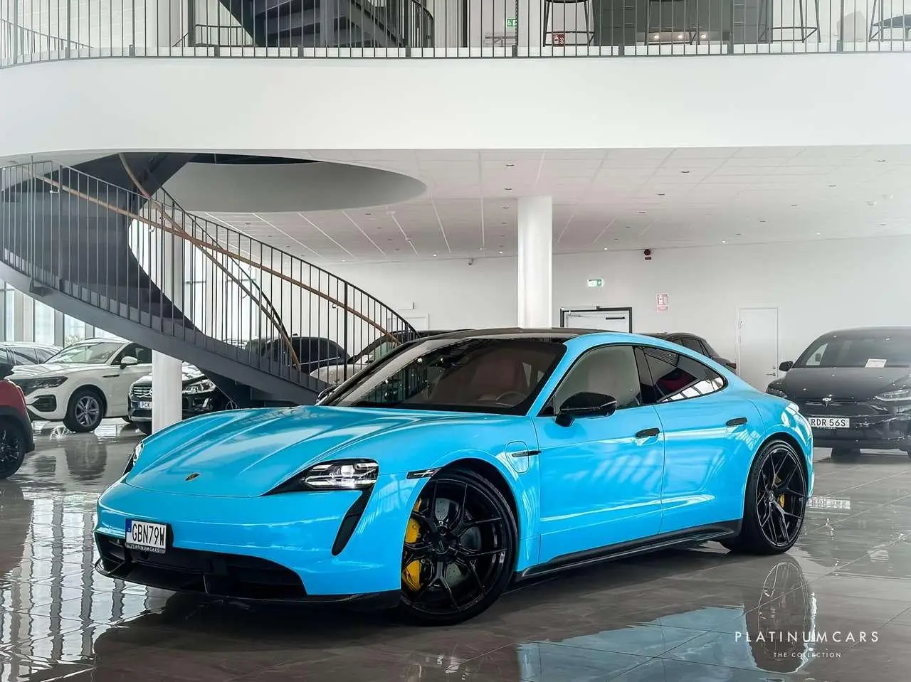 Photo 1 : Porsche Taycan 2020 Electric