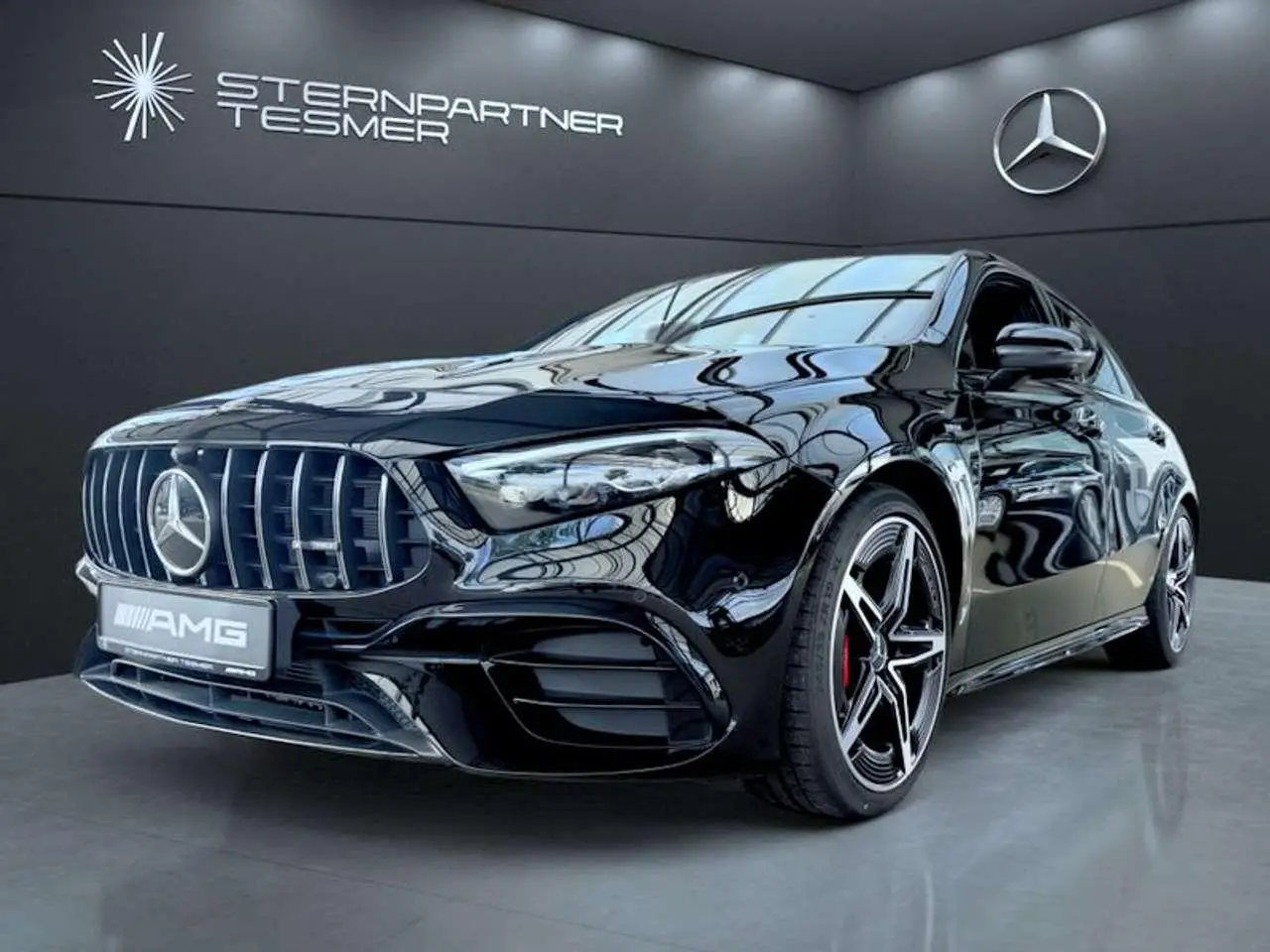 Photo 1 : Mercedes-benz Classe A 2023 Petrol