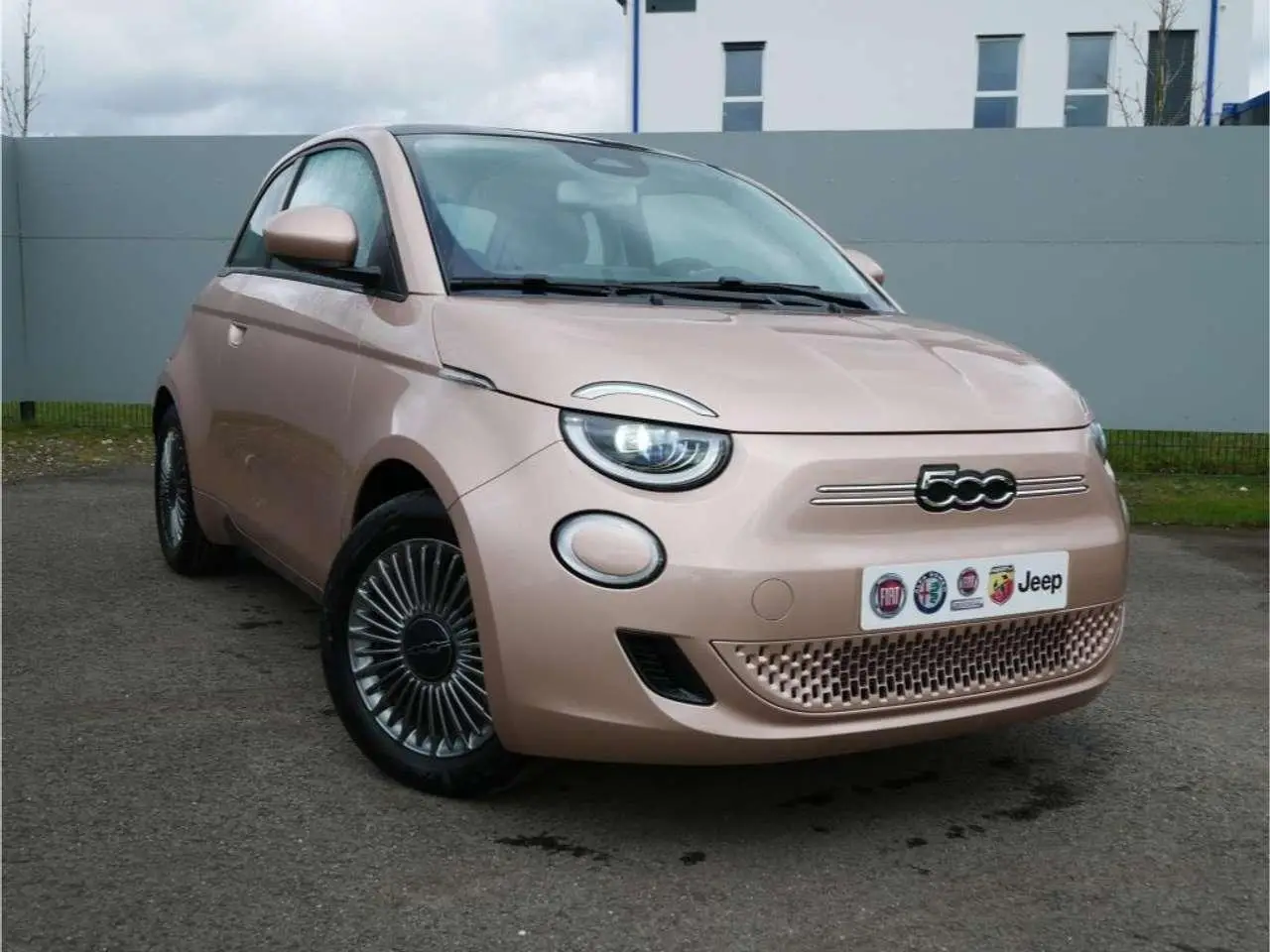 Photo 1 : Fiat 500 2022 Electric