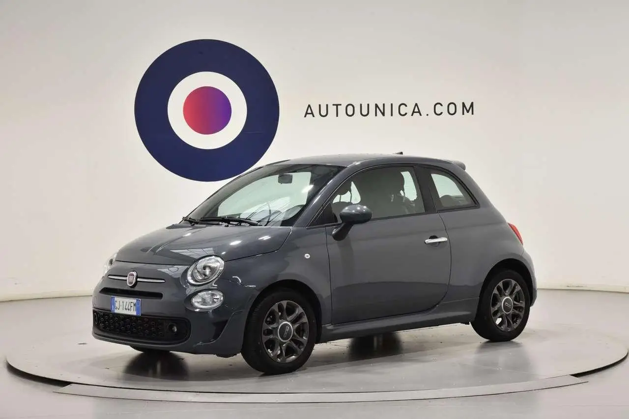 Photo 1 : Fiat 500 2022 Hybrid