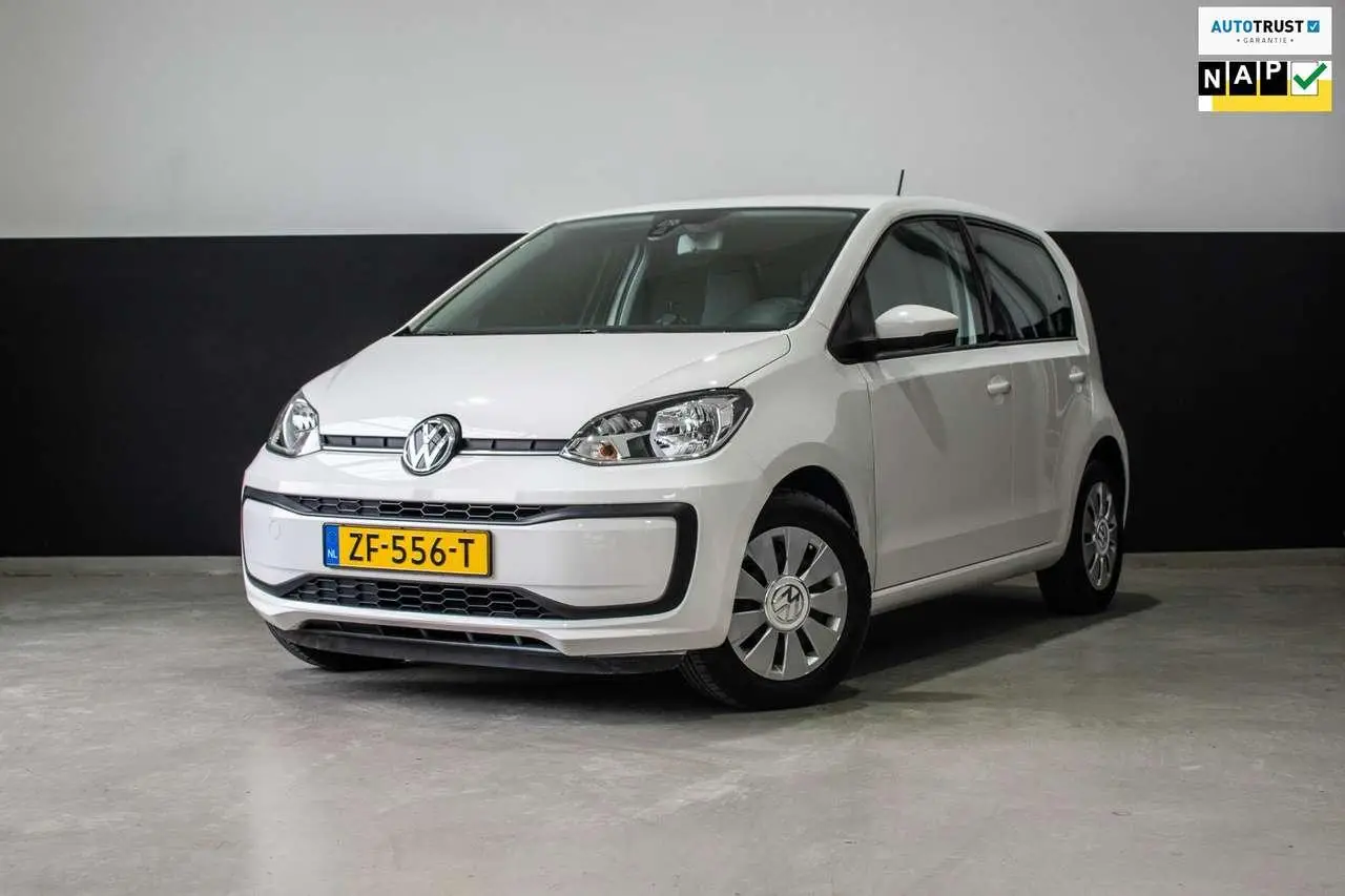 Photo 1 : Volkswagen Up! 2019 Petrol