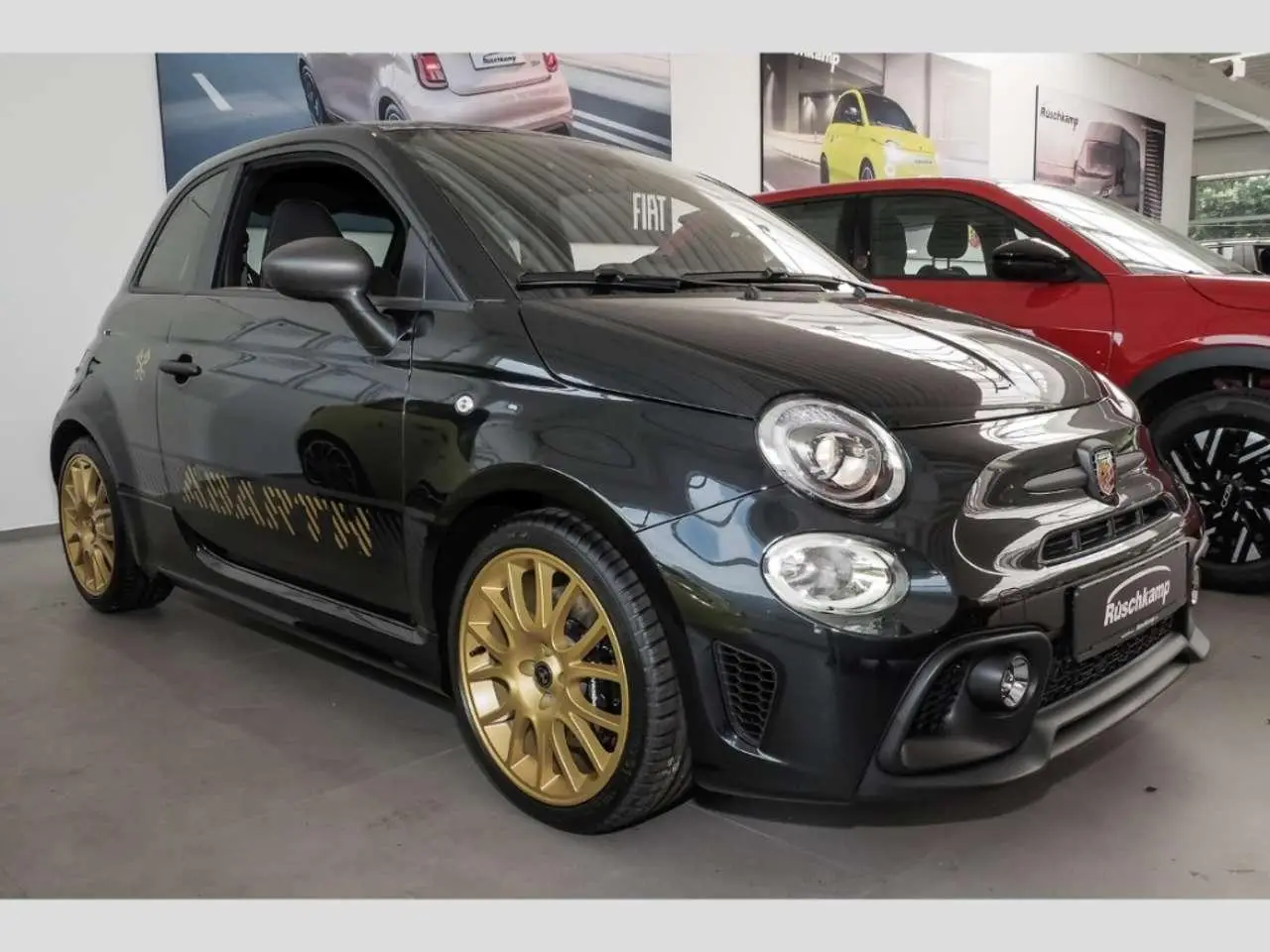 Photo 1 : Abarth 695 2024 Petrol