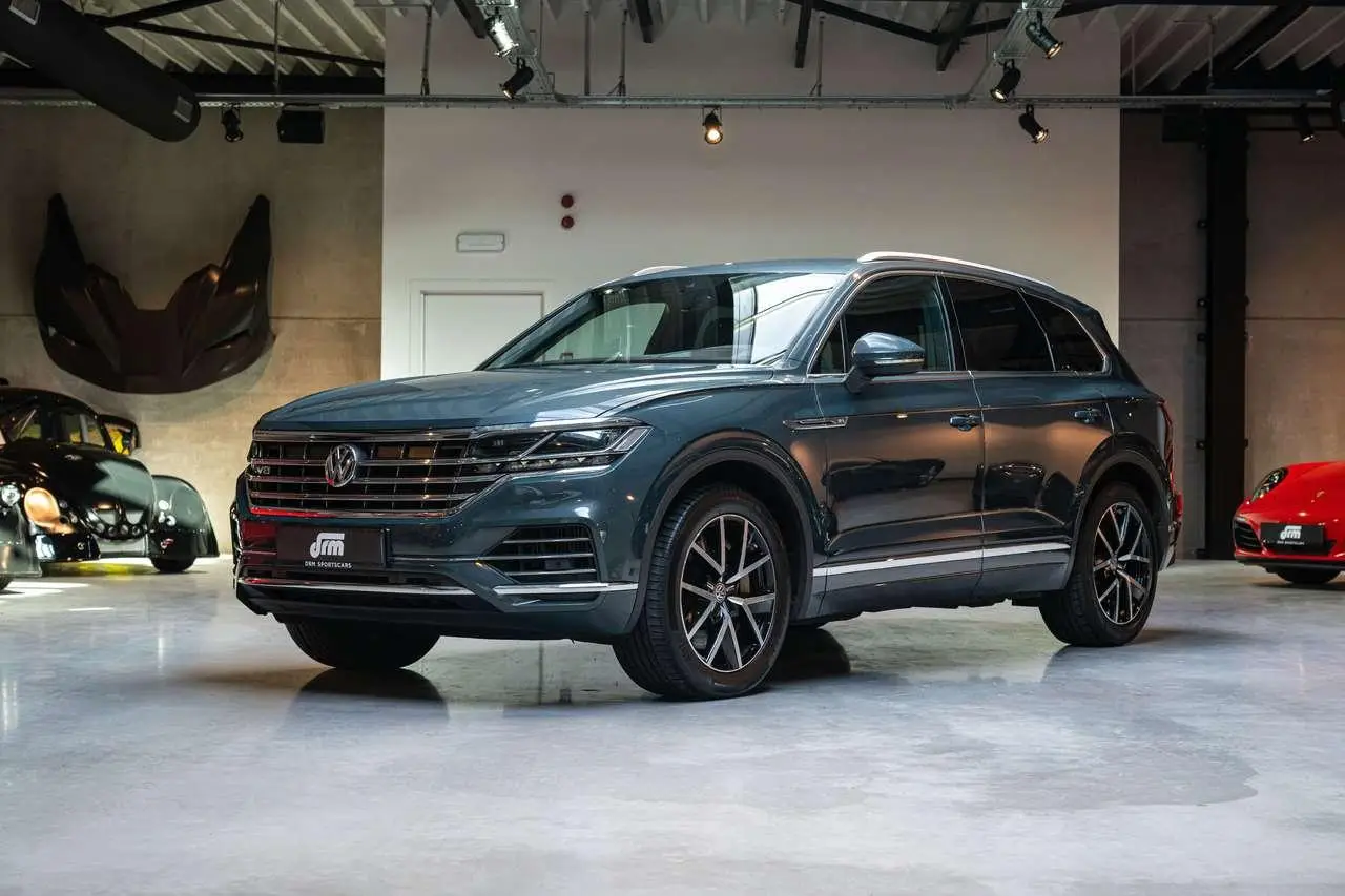 Photo 1 : Volkswagen Touareg 2019 Diesel