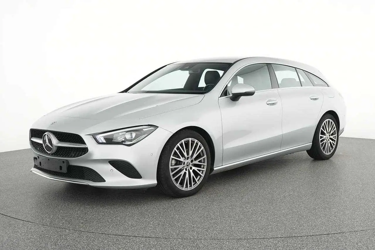 Photo 1 : Mercedes-benz Classe Cla 2023 Essence