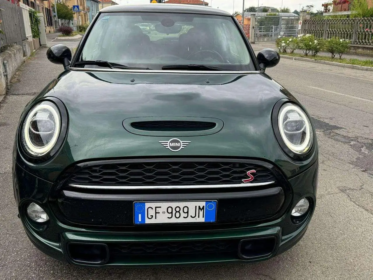 Photo 1 : Mini Cooper 2018 Petrol