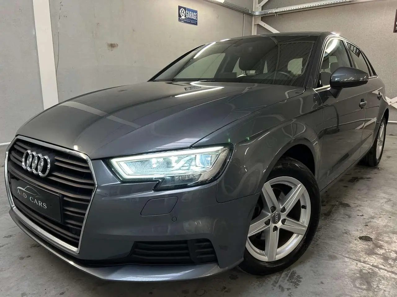 Photo 1 : Audi A3 2019 Diesel