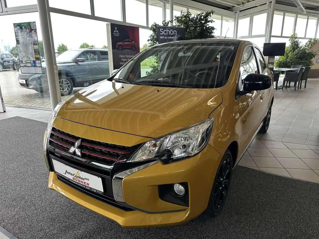 Photo 1 : Mitsubishi Space Star 2024 Petrol