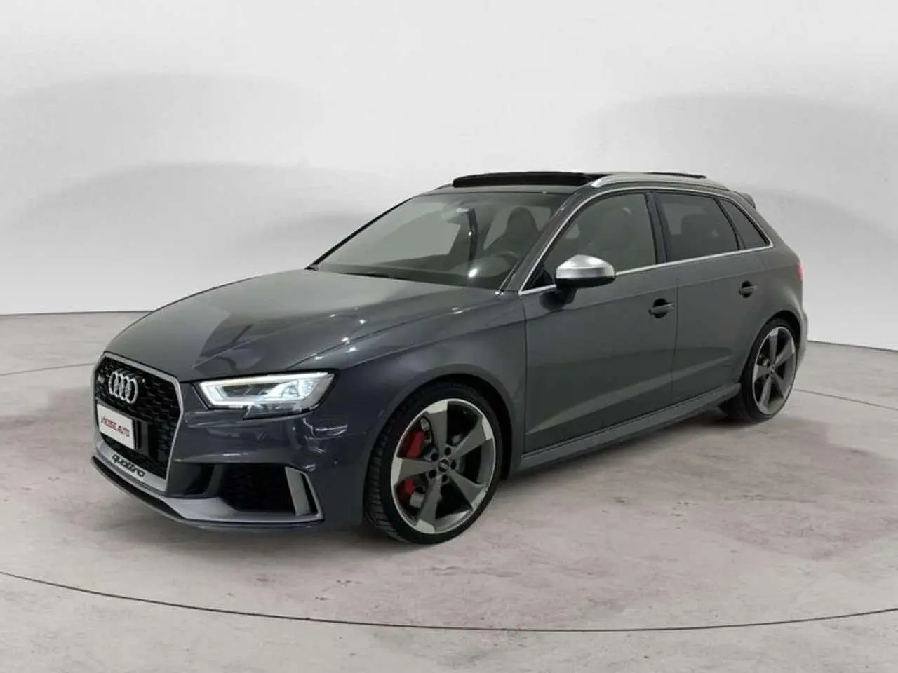 Photo 1 : Audi Rs3 2019 Essence