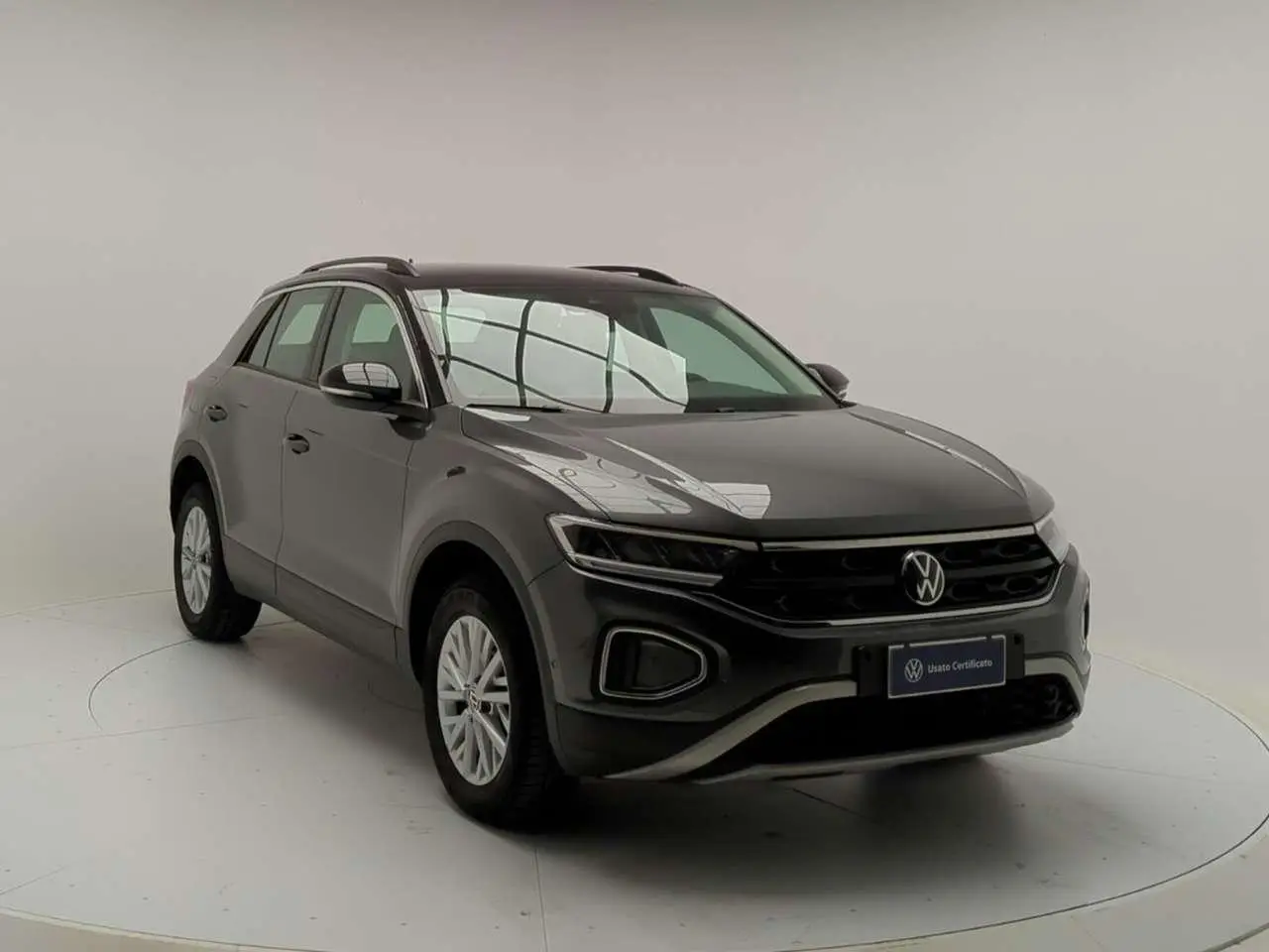 Photo 1 : Volkswagen T-roc 2024 Petrol