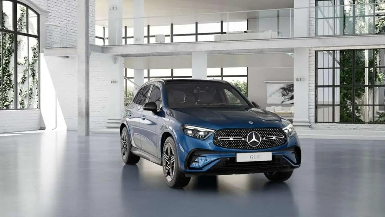 Photo 1 : Mercedes-benz Classe Glc 2023 Petrol