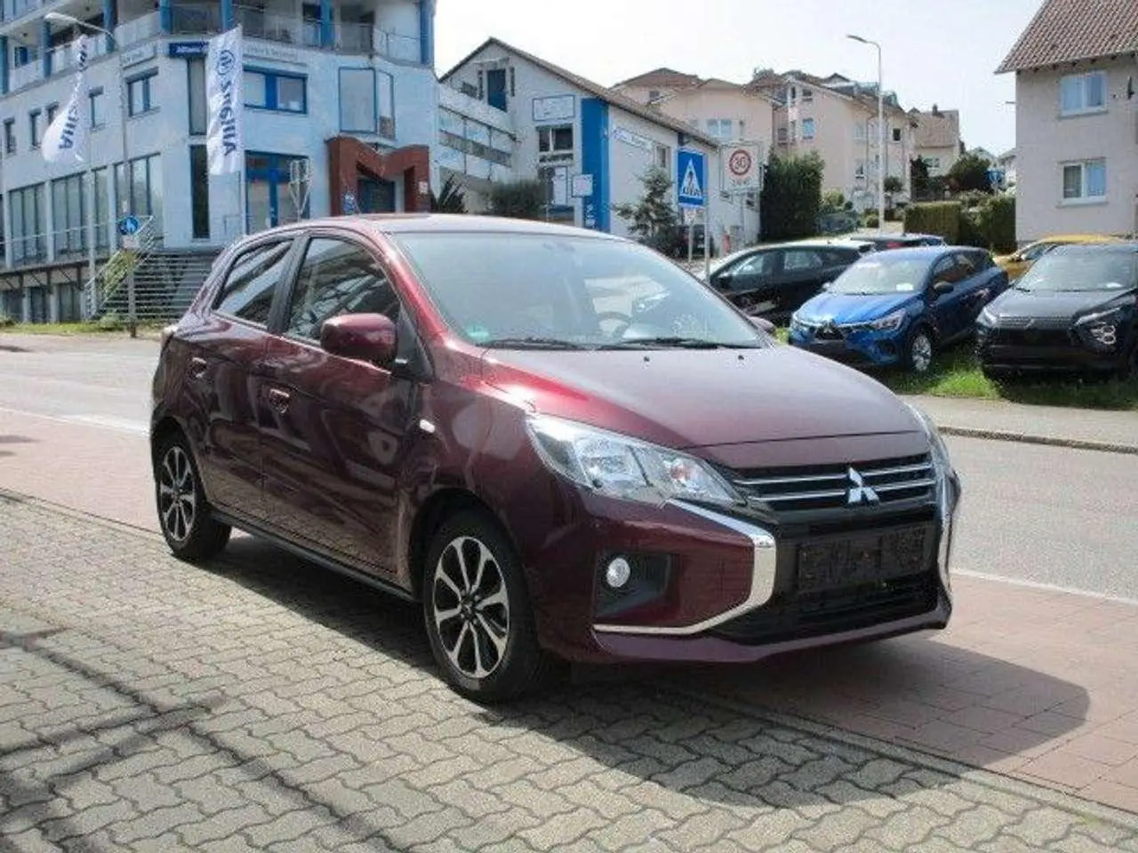 Photo 1 : Mitsubishi Space Star 2024 Essence