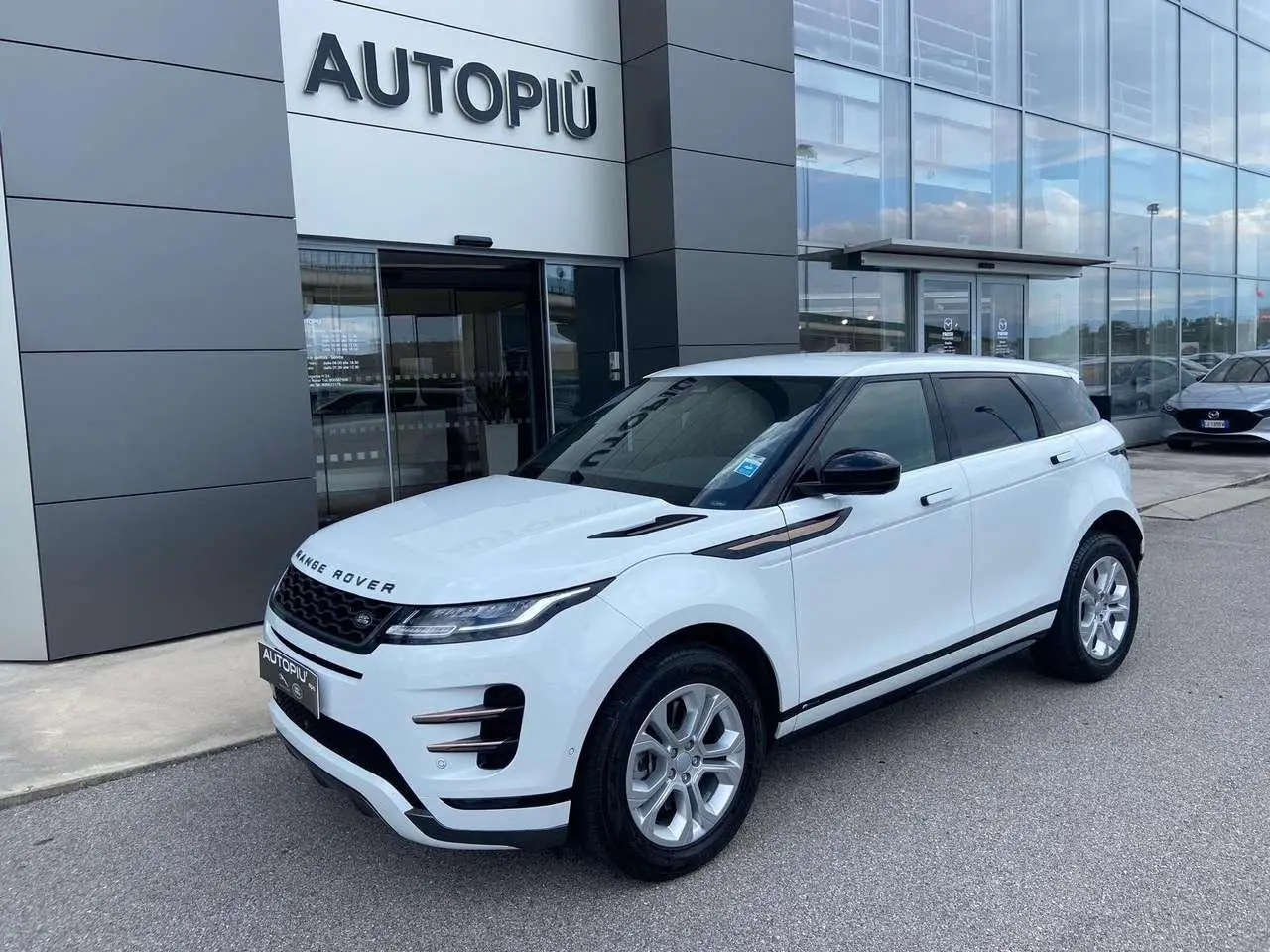 Photo 1 : Land Rover Range Rover Evoque 2021 Hybrid