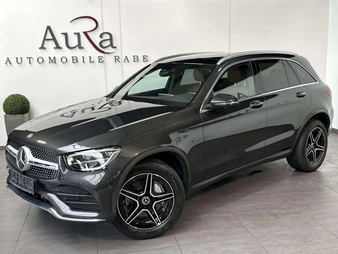 Photo 1 : Mercedes-benz Classe Glc 2021 Hybrid