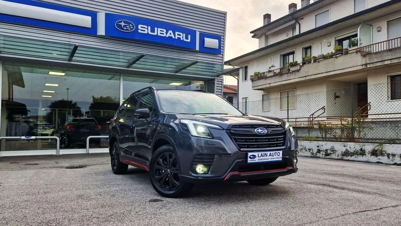 Photo 1 : Subaru Forester 2023 Hybrid