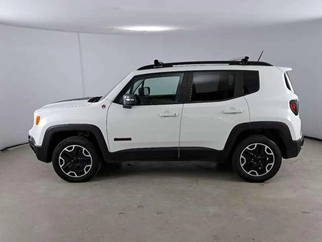 Photo 1 : Jeep Renegade 2016 Diesel